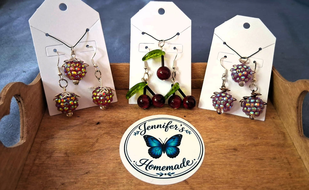 Earrings and pendant sets