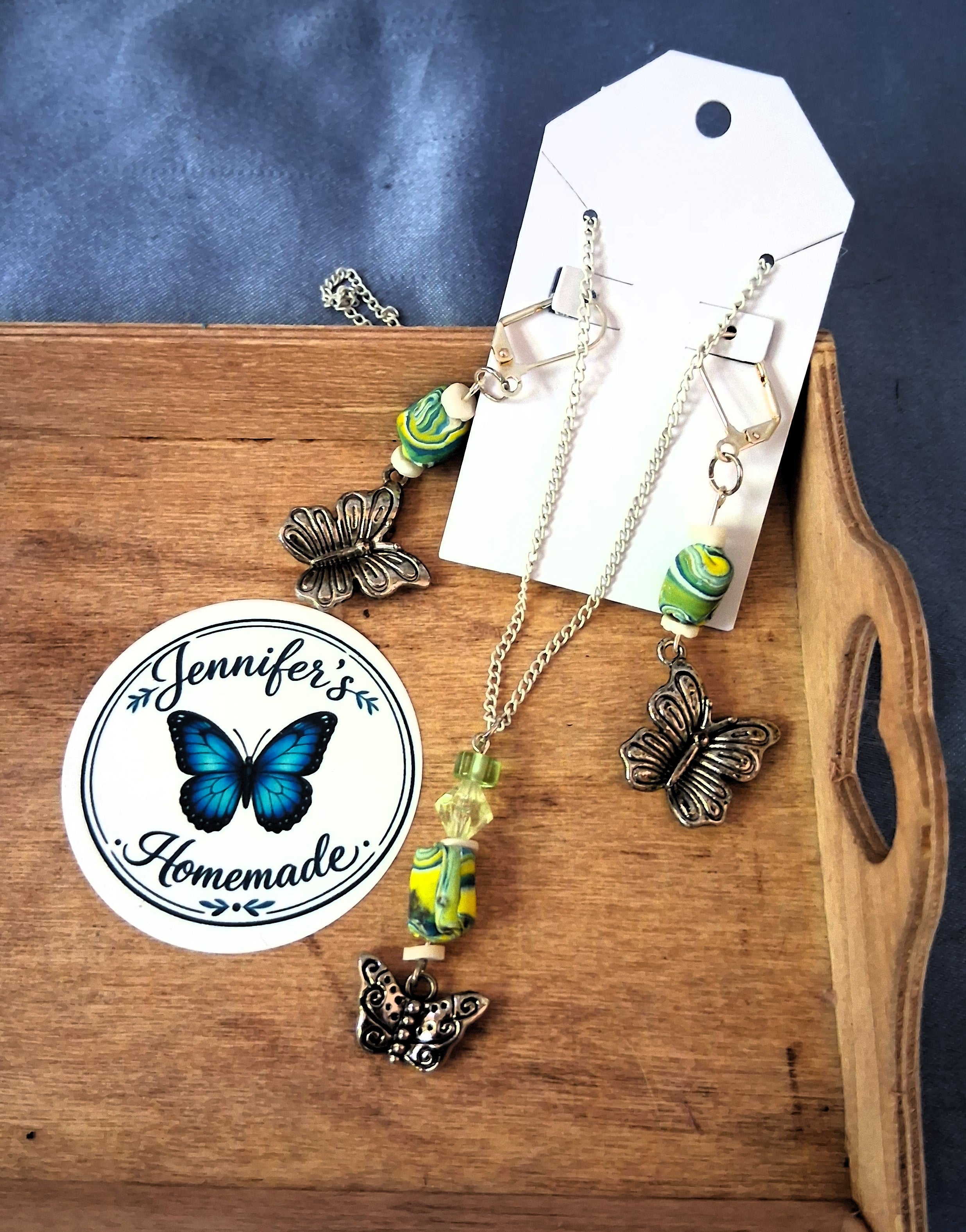 Earrings and pendant sets